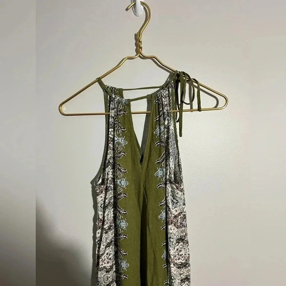 O'Neill Olive and Floral Maxi Dress - Picture 2 of 8